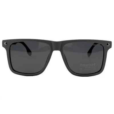 نمای روبرو عینک آفتابی مردانه مات طوسی Burberryn 9829
