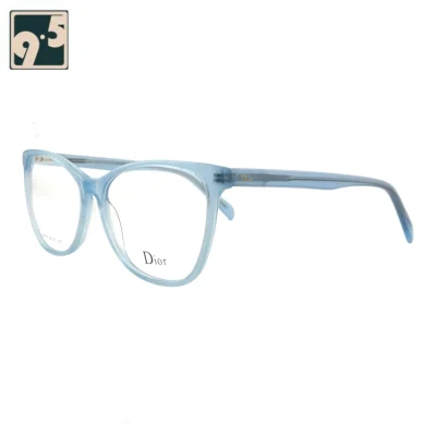 نمای سه رخ عینک زنانه گربه ای دیور آبی Dior