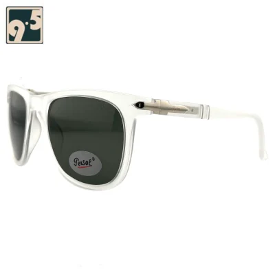 نمای سه رخ عینک آفتابی پرسول سفید یخی Persol ice p27681